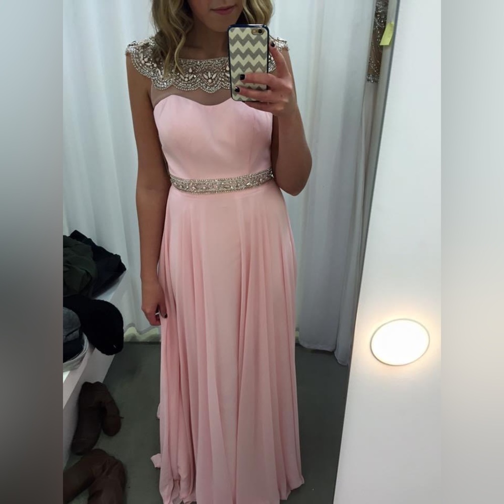 Prom Dress - Picture 3 of 16